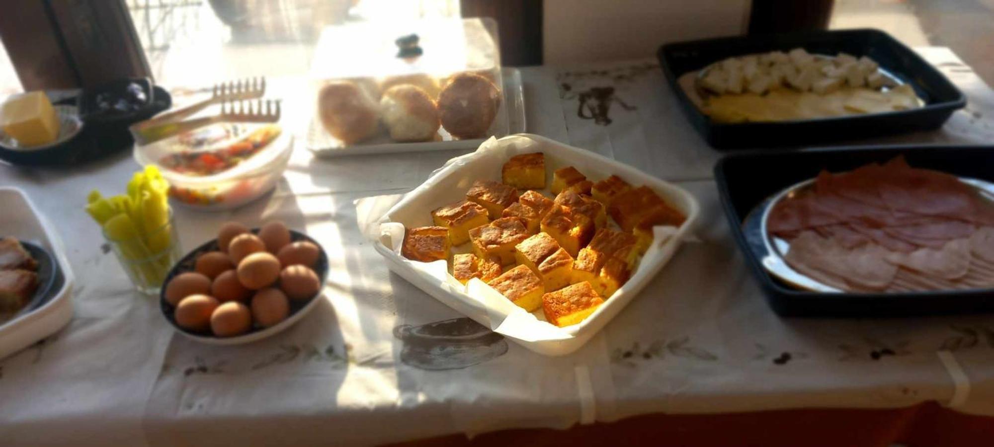 וראסנה Villa Camellia מראה חיצוני תמונה