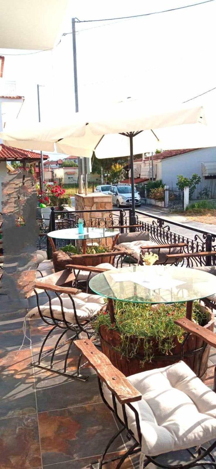 וראסנה Villa Camellia מראה חיצוני תמונה